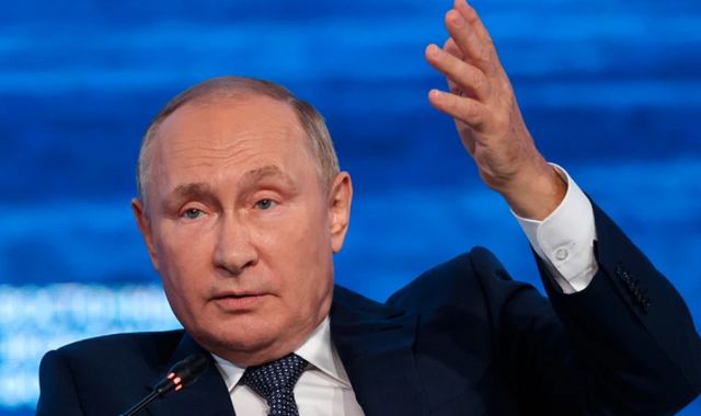 Πούτιν: Δεν χρησιμοποιούμε ως όπλο το φυσικό αέριο αλλά «θα κλείσει η στρόφιγγα» αν μπει πλαφόν στις τιμές των πηγών ενέργειας