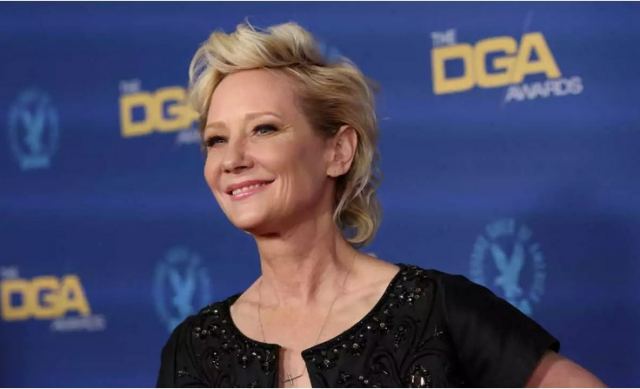 Σε κώμα η Αν Χεκ μετά το τροχαίο - Τοξικολογικές στην πρώην σύντροφο της Έλεν Ντε Τζένερις για αλκοόλ και ναρκωτικά