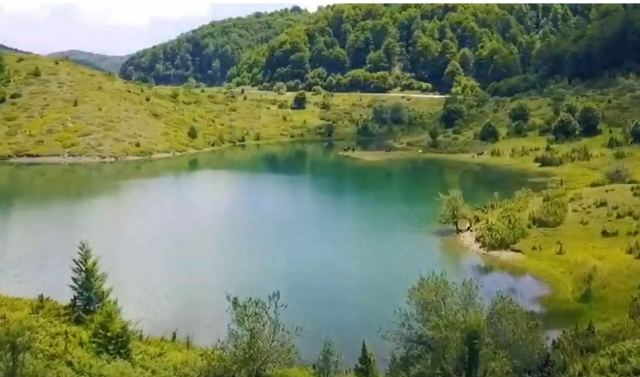 Γιάννενα: Αγνοείται 16χρονος που έκανε βουτιά στη λίμνη Αώου μπροστά σε φίλους του – Θρίλερ για τη ζωή του