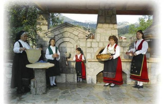 Λουτρά Υπάτης: 10η Γιορτή Παραδοσιακής Πίτας