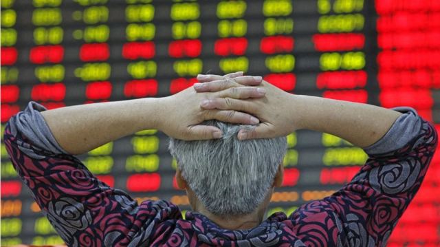 Ο μεγάλος φόβος της ύφεσης συντρίβει τις χρηματαγορές σε όλο τον κόσμο