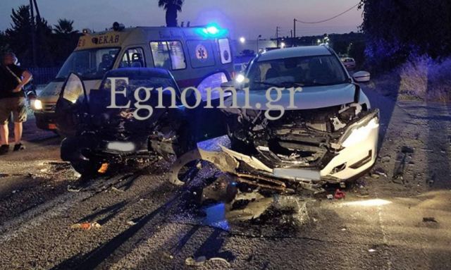 Μετωπική σύγκρουση - Τρεις τραυματίες, ανάμεσά τους και ένα παιδί