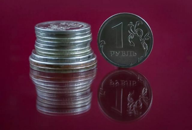 Πόλεμος στην Ουκρανία: Το ρούβλι εισάγεται ως επίσημο νόμισμα της Χερσώνας