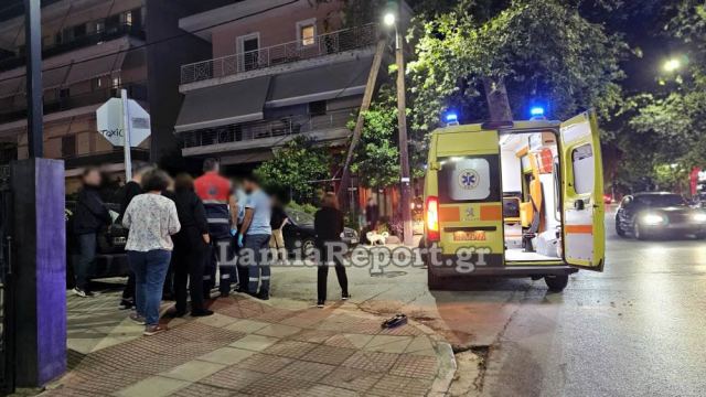 Τροχαίο με ντελιβερά στη Λαμία - Δείτε εικόνες