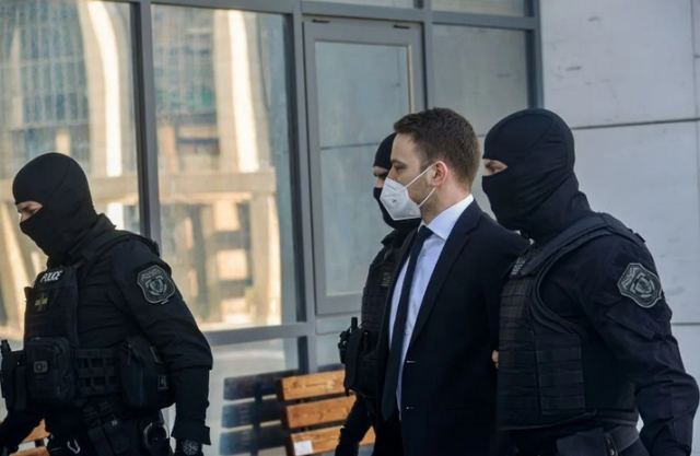 Γλυκά Νερά: 