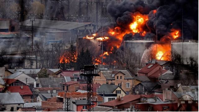 Η Μόσχα μιλά για αναδίπλωση στα ανατολικά αλλά χτυπάει στόχους στα βορειοδυτικά
