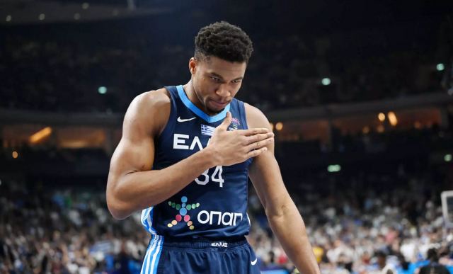 Ο Γιάννης Αντετοκούνμπο έγινε 29 κι έδωσε συμβουλές ζωής