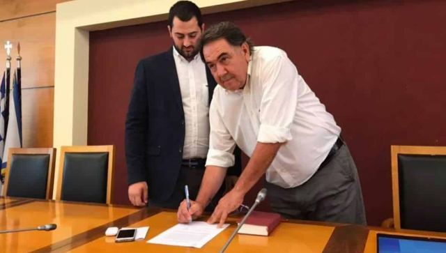 «Βόμβα»: Παραιτήθηκε ο Θανάσης Καρακάντζας