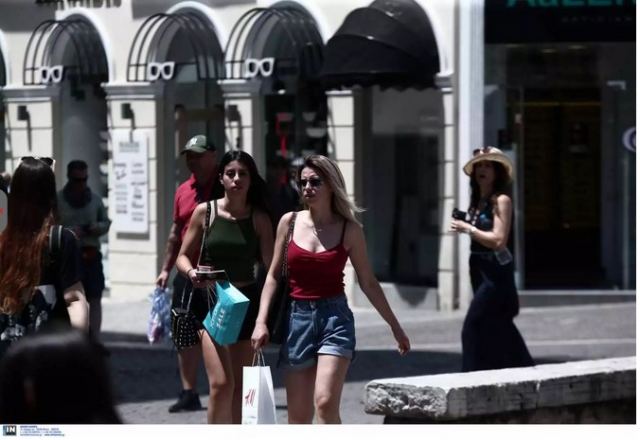 Κορωνοϊός: Η υποπαραλλαγή «Κένταυρος» κάνει «ρεαλιστικό» το σενάριο για αναζωπύρωση της πανδημίας τέλη Σεπτέμβρη