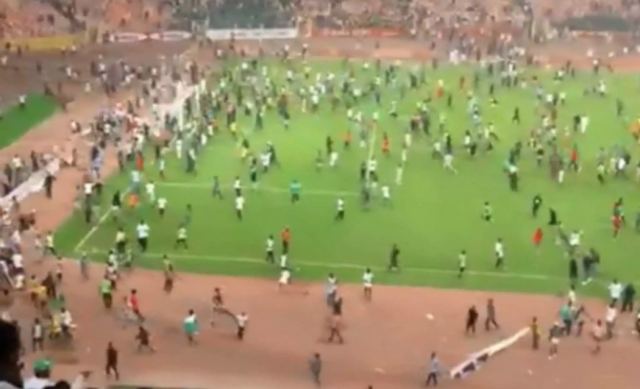 Πέθανε γιατρός της FIFA στο ντου μετά το Νιγηρία – Γκάνα για τα προκριματικά του Μουντιάλ 2022