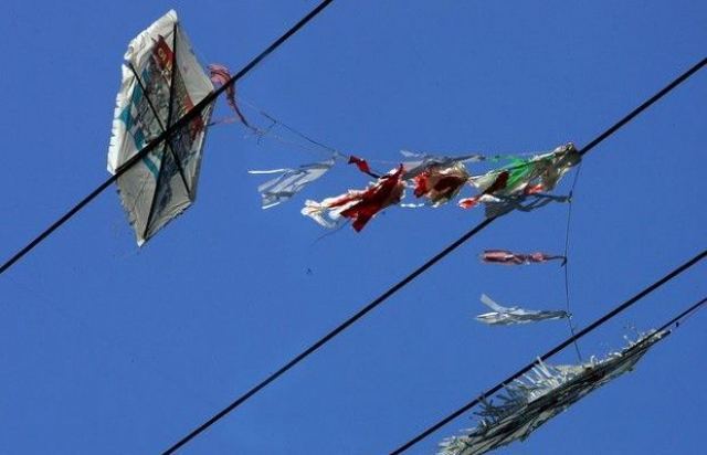 Χαρταετός και Καθαρά Δευτέρα: Μακριά από τα ηλεκτροφόρα καλώδια!