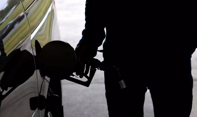 Επιδότηση καυσίμων: Ανοίγει η πλατφόρμα - Οι δικαιούχοι και η διαδικασία