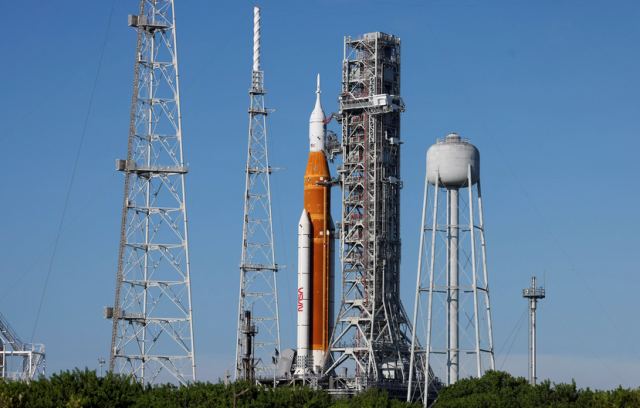 NASA: Το Σάββατο η δεύτερη απόπειρα για την επιστροφή στην Σελήνη με την εκτόξευση της αποστολής «Άρτεμις»