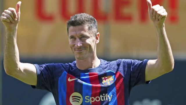 Μπαρτσελόνα: Παρουσίασε τον Λεβαντόφσκι μπροστά σε 50.000 οπαδούς - Δείτε βίντεο