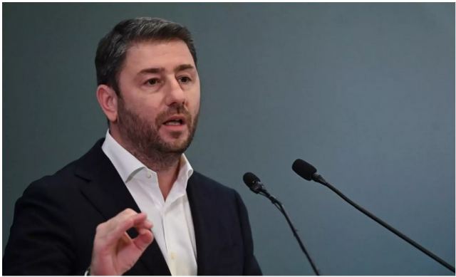 Φουλ επίθεση Ανδρουλάκη για τις υποκλοπές – Κάνει λόγο για «εκτσογλανισμό» και αφήνει αιχμές για «εκβιασμούς»