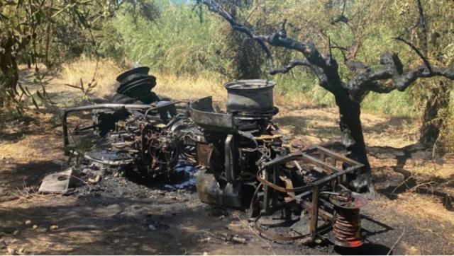 Καλαμάτα: Τραγικός θάνατος αγρότη - Απανθρακώθηκε όταν το τρακτέρ αναποδογύρισε και πήρε φωτιά