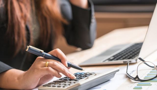 Λαμία: Ζητείται κοπέλα ως Βοηθός Λογιστή από εταιρεία Εμπορίας Τροφίμων