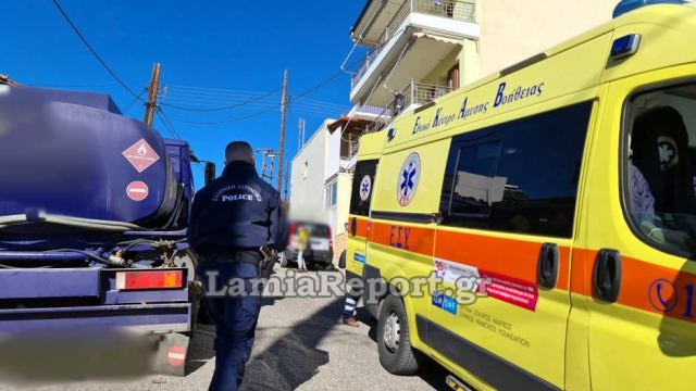 Λαμία: Ασυνήθιστο ατύχημα με τραυματισμό - ΦΩΤΟ