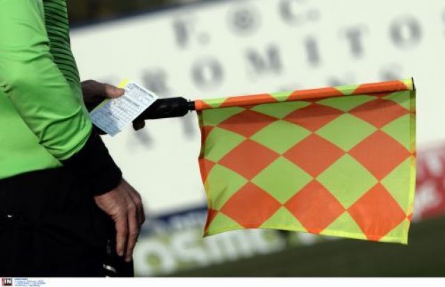 Ο Γιάννης Βρούτσης συναντήθηκε με διαιτητές της Super League 1: «Να προχωρήσει η επαγγελματική διαιτησία»