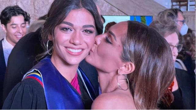 Δέσποινα Βανδή: Η κόρη της αποφοίτησε από το Κολλέγιο Αθηνών