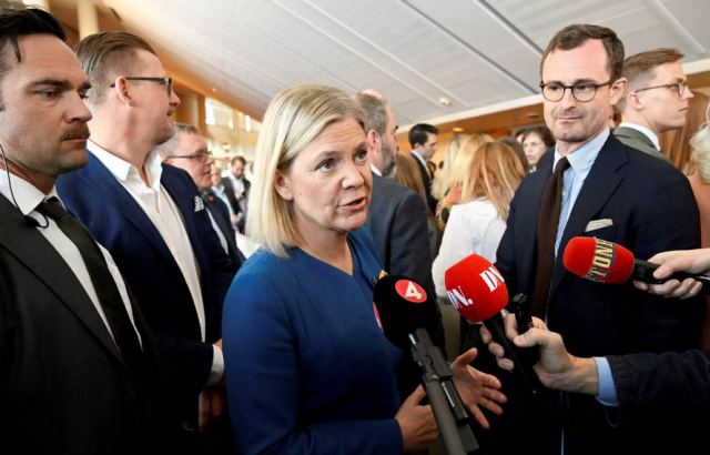 Η Σουηδία εγκαταλείπει την ουδετερότητα - Ανακοίνωσε ότι υποβάλλει αίτημα ένταξης στο ΝΑΤΟ