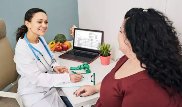 Η παχυσαρκία έχει πάνω από 100 πιθανές αιτίες και παράγοντες κινδύνου