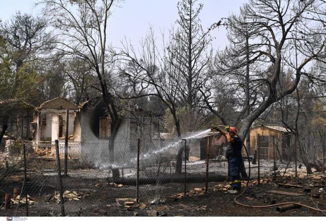 Φωτιά στη Βαρυμπόμπη: 107 αξιωματικοί της Πυροσβεστικής καλούνται ως ύποπτοι
