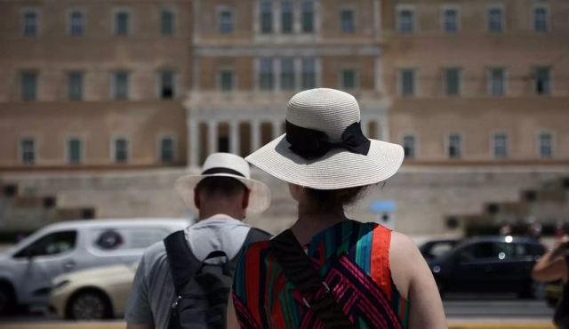 Κορωνοϊός: 4.500 κρούσματα σήμερα με 545 επαναλοιμώξεις - Στους 111 οι διασωληνωμένοι, 9 νέοι θάνατοι