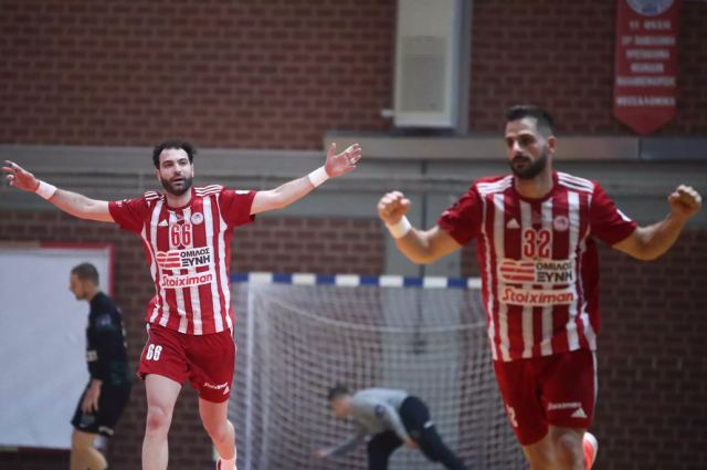 Ολυμπιακός – Φερεντσβάρος 39-32: Ιστορική πρόκριση των «ερυθρόλευκων» στο τελικό του EHF European Cup