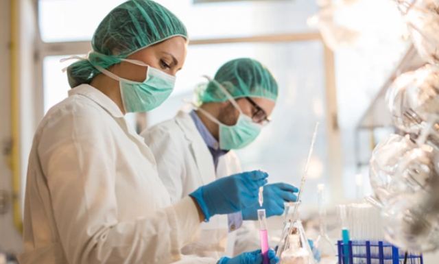 Ευλογιά των πιθήκων: Ύποπτα άλλα δύο κρούσματα σε Αθήνα και Θεσσαλονίκη μετά το πρώτο επιβεβαιωμένο