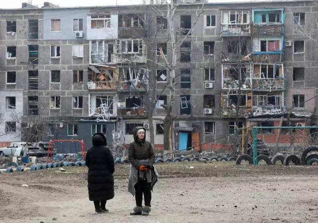 Πόλεμος στην Ουκρανία: 45 λεωφορεία πηγαίνουν στην Μαριούπολη για να παραλάβουν αμάχους