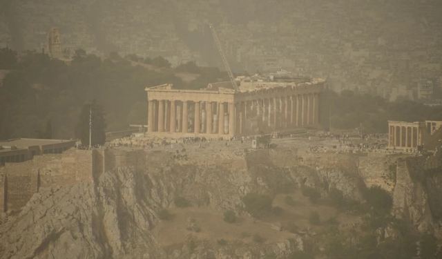 Μαρτυρία για την αφρικανική σκόνη στην Αθήνα του… 1850: «Άρχισε να φυσά ο τρομερός νοτιοδυτικός άνεμος των ερήμων»