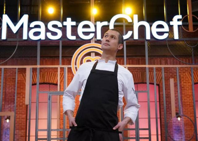 Σωτήρης Κοντιζάς: Φωτογραφίζει την κόρη του στις διακοπές τους