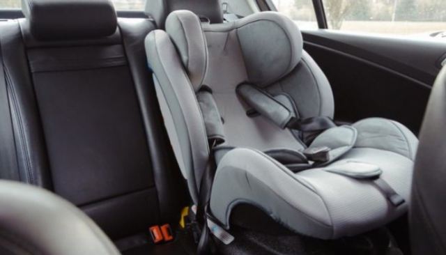 Νεκρό βρέφος στην Άρτα: Στον ανακριτή ο πατέρας, σε εξέλιξη η νεκροψία - νεκροτομή