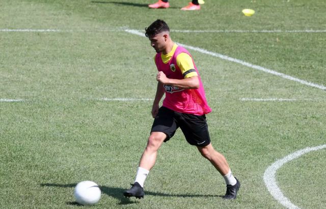 ΑΕΚ: Τη Δευτέρα χειρουργείται ο Γαλανόπουλος - Πρόβλημα με Σιμάνσκι