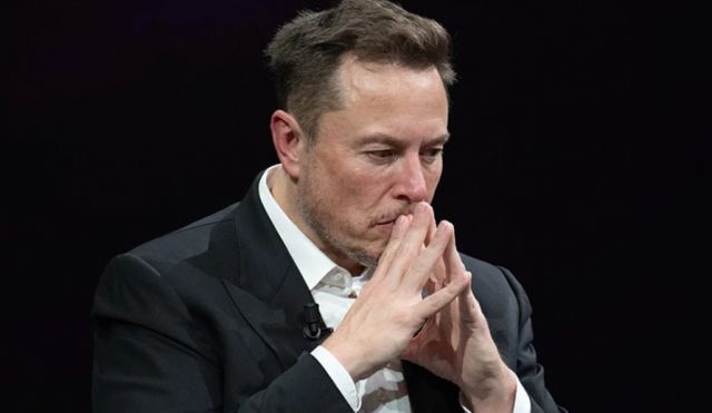 Ο Έλον Μασκ κατηγορεί χλιδάτο σχολείο ότι έκανε… «κομμουνίστρια» τη διεμφυλική κόρη του – Τον μισεί «επειδή είναι πλούσιος»