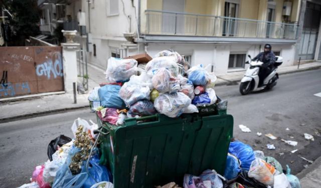 Μεσολόγγι: Σοβαρός κίνδυνος δημόσιας υγείας από τα σκουπίδια - Κηρύχτηκε κατάσταση έκτακτης ανάγκης