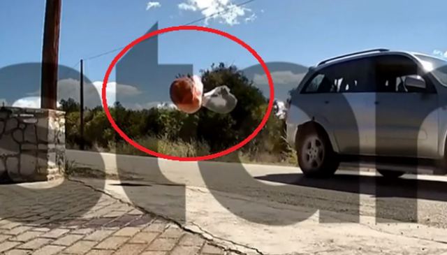 Ναύπλιο: Η στιγμή που ο δήμαρχος πετά σκουπίδια και περιττώματα στο σπίτι πολιτικού του αντιπάλου