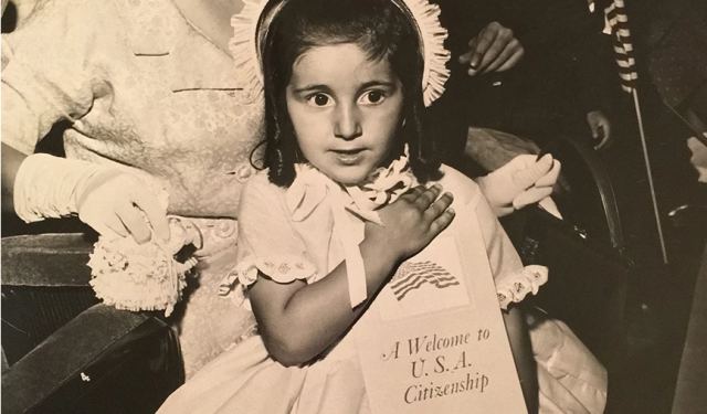 Υιοθετήθηκαν στην Αμερική πριν δεκαετίες και τώρα αναζητούν τη χαμένη ελληνική τους ταυτότητα