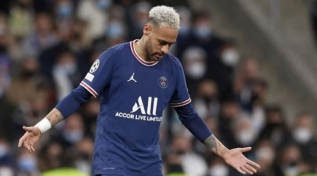 Marca: «Η Παρί Σεν Ζερμέν πρότεινε τον Νεϊμάρ στη Μάντσεστερ Σίτι και εκείνη τον... απέρριψε»