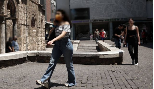 Κορωνοϊός: 11.972 κρούσματα σήμερα, με 2.000 επαναλοιμώξεις - Στους 86 οι διασωληνωμένοι, 13 νέοι θάνατοι