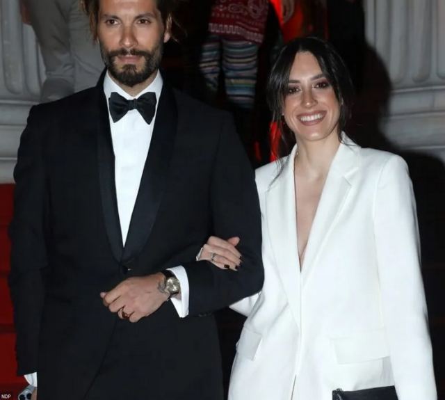 Ραφαέλα Ψαρρού – Γιώργος Καράβας: Η κομψή βραδινή εμφάνισή τους