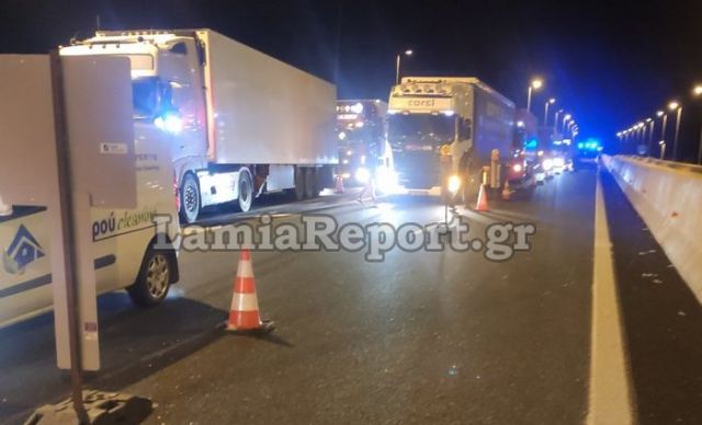 Ουρές στην εθνική οδό Λαμίας - Θεσσαλονίκης στον κόμβο Ραχών