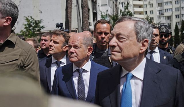 Κομισιόν: Πράσινο φως σε Ουκρανία - Μολδαβία για το καθεστώς υποψηφίων προς ένταξη χωρών στην ΕΕ