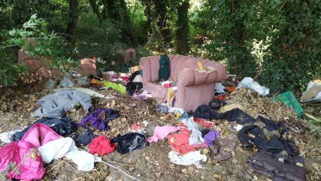 Γεμάτος σκουπίδια ο άλλοτε πανέμορφος ποταμός 