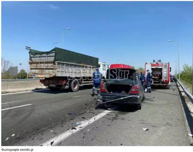 Τροχαίο στη Βέροια: «Πήγαινε να πάρει τον στρατιώτη γιο του από τη Θεσσαλονίκη μαζί με την κόρη του»