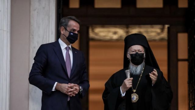 Την στήριξη της Ελλάδας στα δίκαια αιτήματα του Οικουμενικού Θρόνου εξέφρασε ο Μητσοτάκης στον Πατριάρχη Βαρθολομαίο