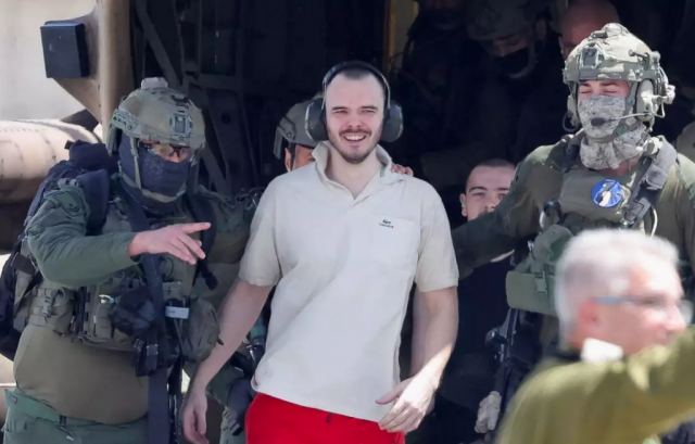 Ισραήλ: Δάκρυα για τον διοικητή που σκοτώθηκε στην επιχείρηση διάσωσης των ομήρων στη Γάζα