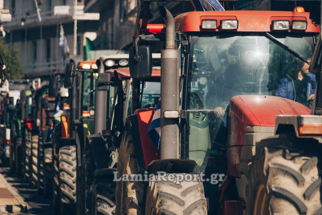 Στις κινητοποιήσεις των αγροτών ο Εμπορικός Σύλλογος Λιβαδειάς