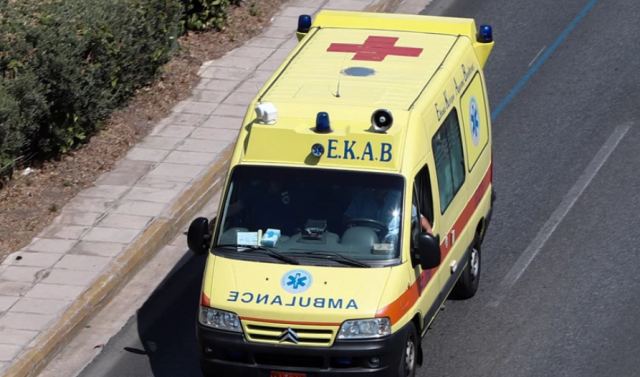 Ζήτησε από τη γυναίκα του να φωνάξει το γιατρό, έβγαλε τον ορό και αυτοκτόνησε